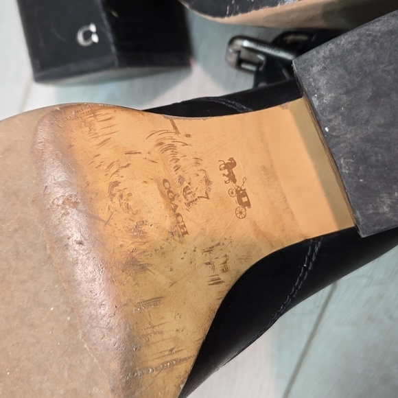 Coach Women Ankle Leather Heels Boots shoes sz 7B - Picture 13 of 15